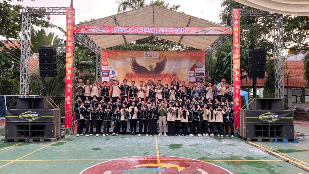 Ribuan Antusiasme Pelajar Warnai AVVESPORA 7.0 di SMAN 2 Lamongan